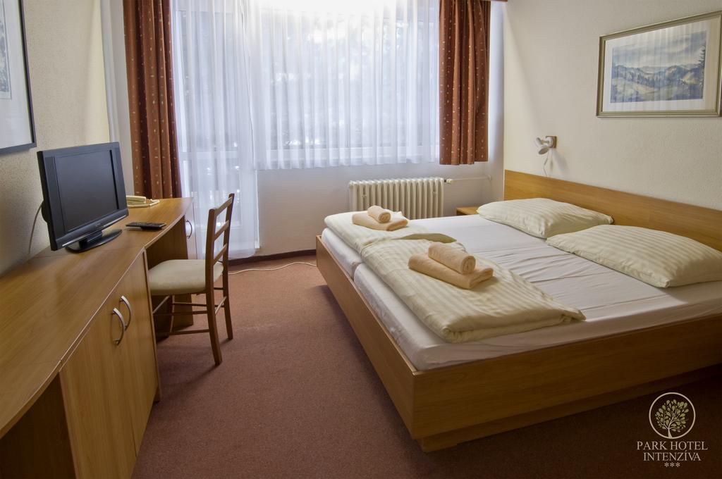 InterSport Hotel Stupava Kamer foto