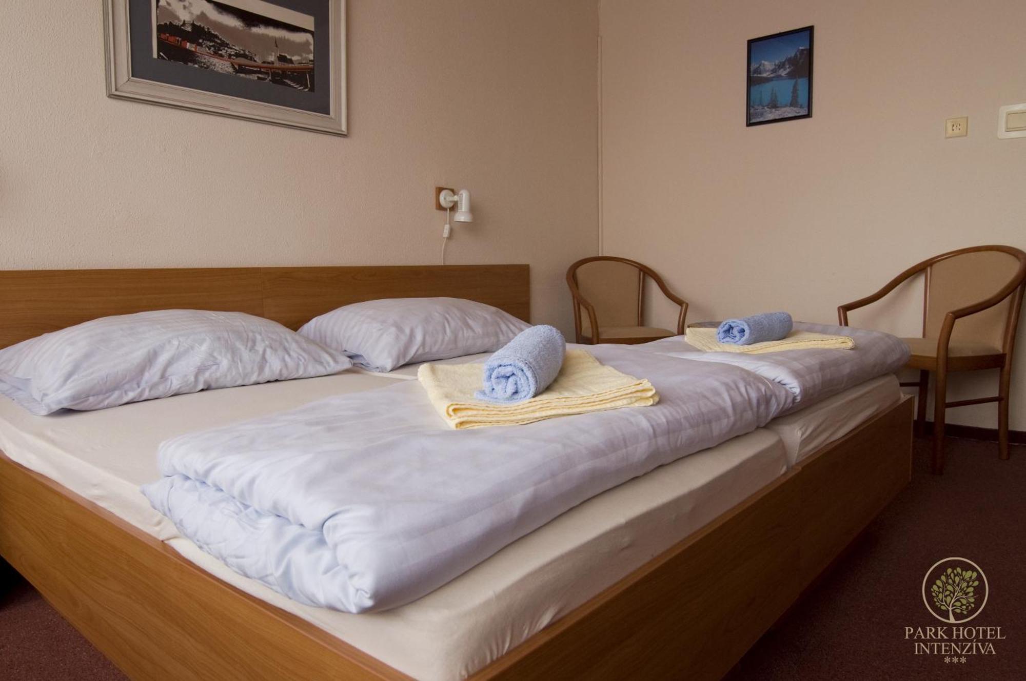 InterSport Hotel Stupava Kamer foto